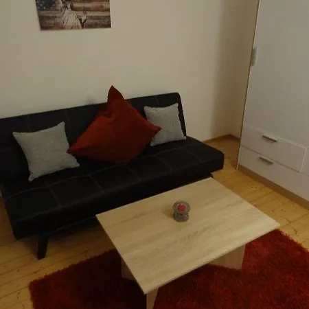Appartement Haus Kunterbunt à Reichenberg  Extérieur photo