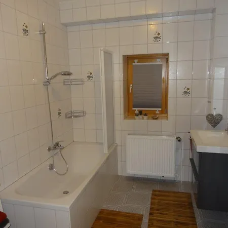 Appartement Haus Kunterbunt à Reichenberg  Extérieur photo
