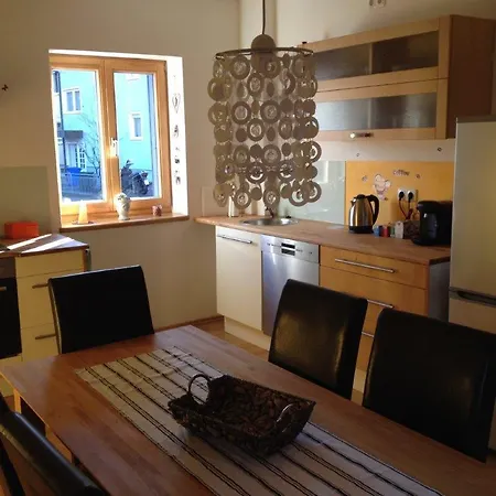 Appartement Haus Kunterbunt à Reichenberg  Extérieur photo